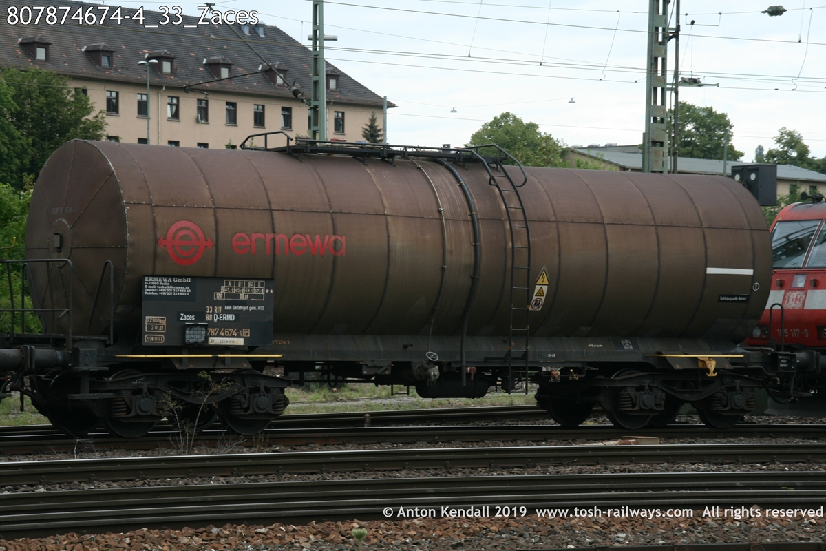 807874674-4_33_Zaces.JPG